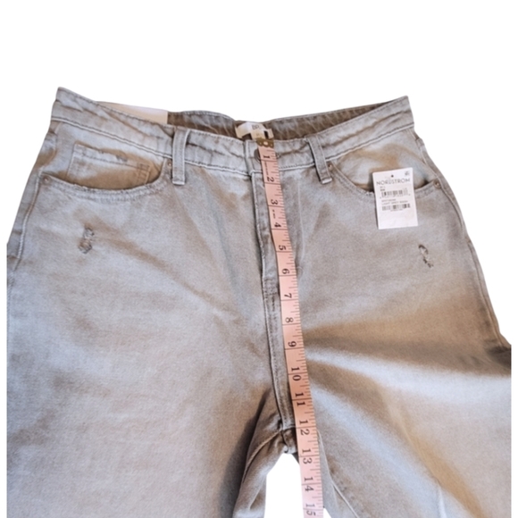 BP Nordstrom Distressed High Waist Mom Jeans Light Grey Wash Size 31 NWT - Picture 14 of 16